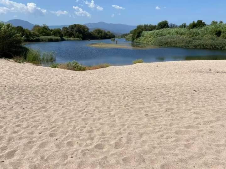 Casa Vacanze Da Michele E Azzurra Lotzorai Eksteriør bilde